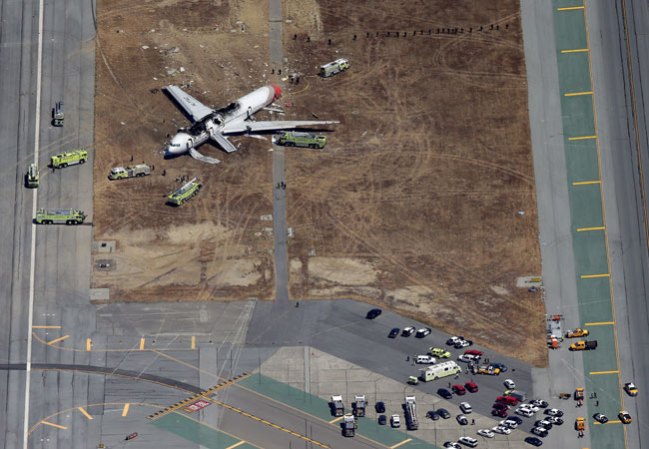 Un Boeing 777 se estrella al aterrizar en San Francisco. Venía de Seúl.