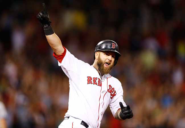 Mike Napoli, el pelotero que cayó en las redes de una actriz porno.