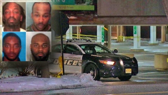 Arrestan a 4 por asesinato en mall