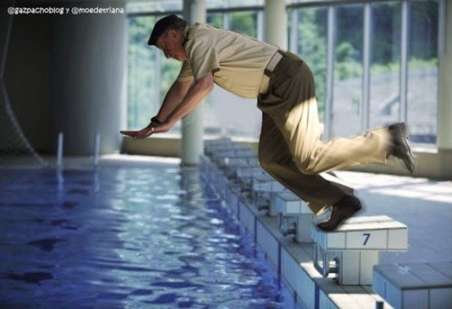 Sin embargo, las imágenes más populares fueron las del Rey echándose un chapuzón en la piscina.