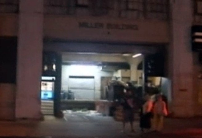 Luego, Portugal fue amenazado a punta de cuchillo, quemado con ácido, atado y golpeado, según las autoridades.