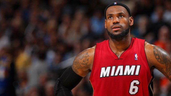 LeBron James contrae matrimonio
