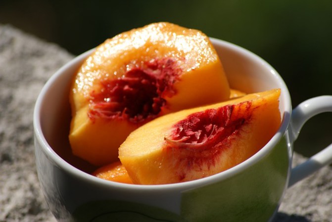 Ricos en vitamina A y potasio, los duraznos también contiene niacina, vitamina positiva para la piel y el aparato digestivo.