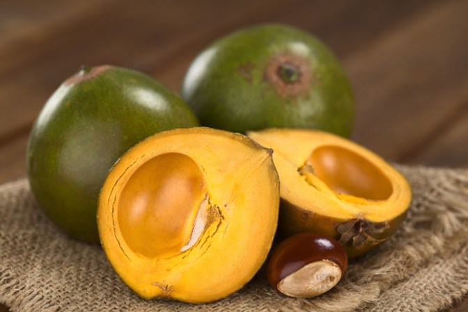 Lúcuma.- Fruta tropical rica en antioxidantes y vitamina B.