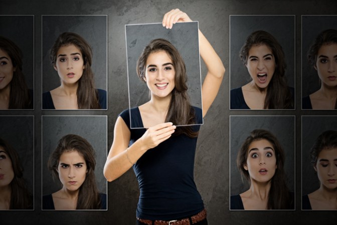 Cuando se lleva una vida sexual activa se nota. Quien esta satisfecho sexualmente generalmente esta de buen humor y genera cierta atracción que provoca a las demás personas querer estar cerca.