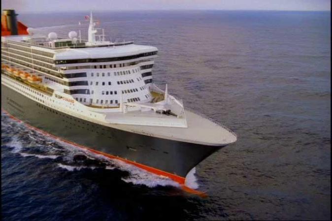 Pero en el 2006 la naviera Royal Caribean saco a la mar el Voyager of the seas y el Freedom of the Seas, que lo superaban.