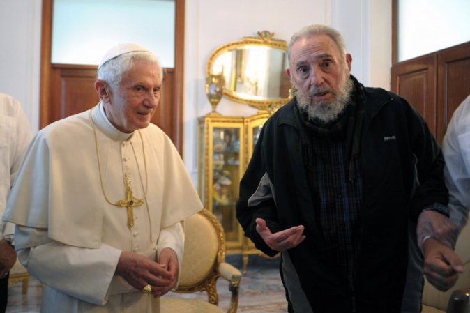 Desde entonces hasta ahora Fidel Castro ha aparecido ocasionalmente en la prensa o TV de Cuba, como en esta ocasión durante la visita de Benedicto XVI a la isla en marzo del 2012.