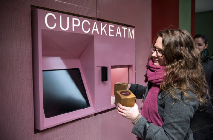 Nueva York estrena su primer cajero automático de los aclamados "cupcakes" en el Upper East Side de Manhattan.