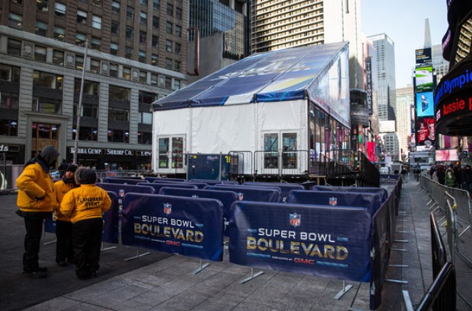 Varias cuadras de la avenida Broadway fueron cerradas para convertirlas en “Super Bowl Boulevard”, con motivo de la semana del Super Bowl XLVIII.