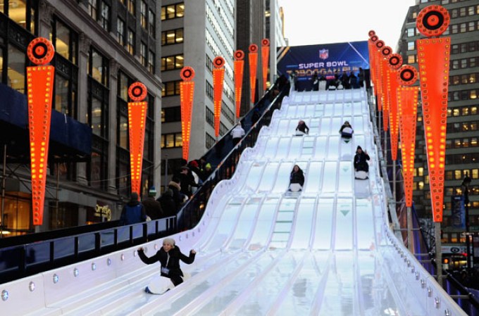 Varias cuadras de la avenida Broadway fueron cerradas para convertirlas en “Super Bowl Boulevard”, con motivo de la semana del Super Bowl XLVIII.