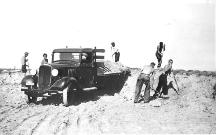 Los trabajadores agrícolas en un campamento transitorio de FERA - Condado de Collier, Florida, 1935.