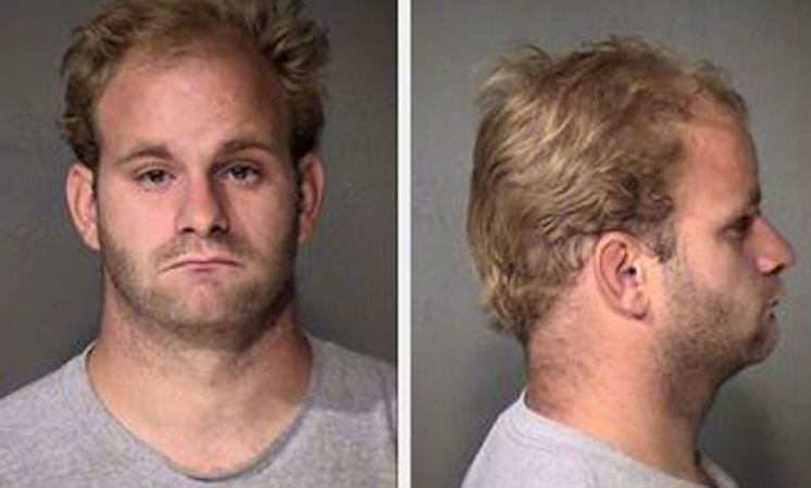Shawn Gardner fue arrestado el 10/23/2013 en la región de Tucson acusado de:<br /><br />SHOPLIFTING