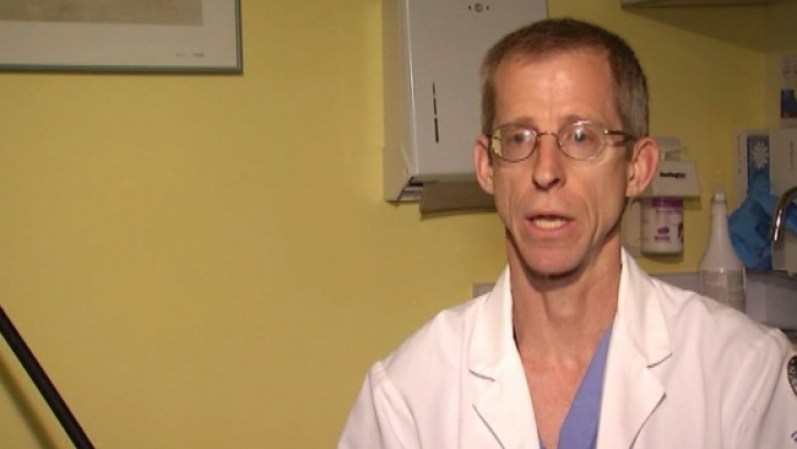 "El sobrepeso puede causar disfunción menstrual y la producción de óvulos pobres, por lo que puede reducir la probabilidad de quedar embarazada" afirma el Dr. Walsh.