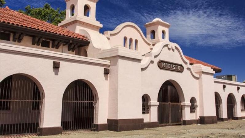 #5. Modesto, California. Deacuerdo a los informes del 2012 de RealtyTrac las perdidas hipotecarias son de 6,859. El desempleo en esta ciudad californiana es del 15 porciento.