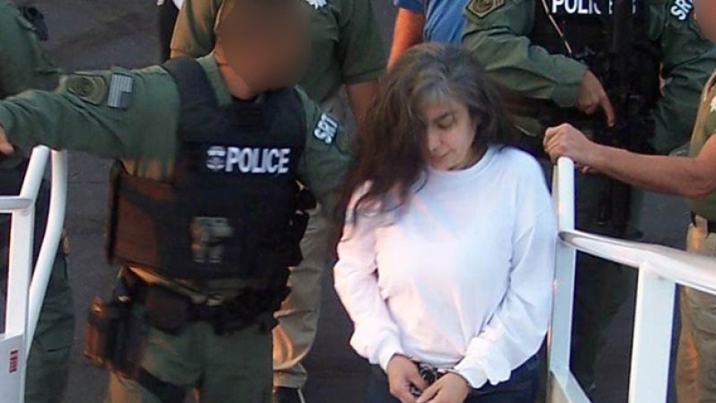 La Policía de Inmigración y Control de Aduanas de Estados Unidos informó que entregó a Ávila, de 52 años, a autoridades mexicanas.