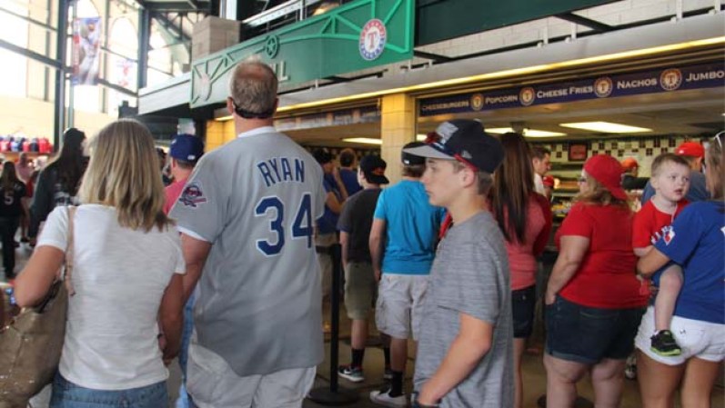 Los Rangers arrasan a los marineros de Seattle