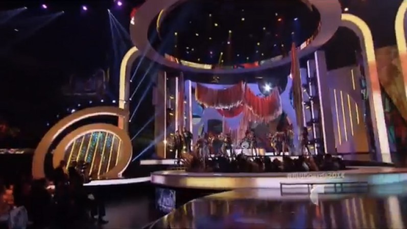 Prince Royce y Michel Teló hicieron lo propio con "Nada" y "Darte un beso".