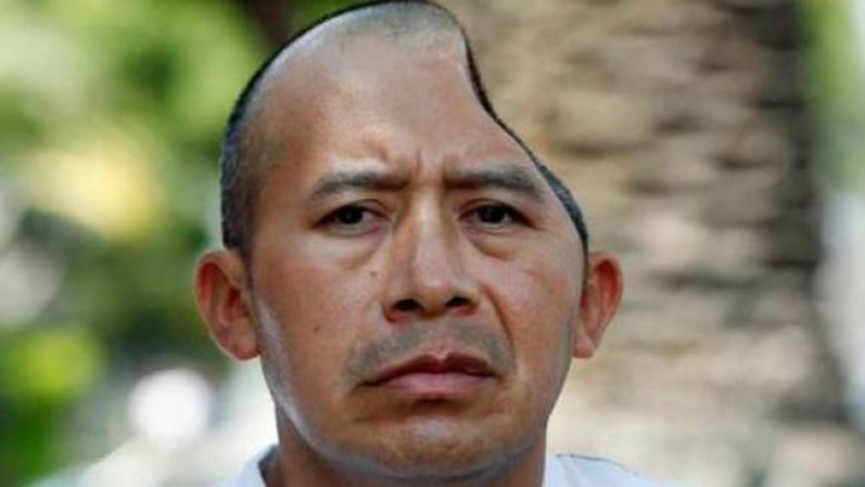 Una corte del sur de California, determinó que una compañía de seguridad pague una compensación de $58 millones, a un hombre que fue blanco de una golpiza que terminó por dañarle la mitad de su cerebro.<br /><br /><br /> Pierde cerebro pero gana $58 millones <br />