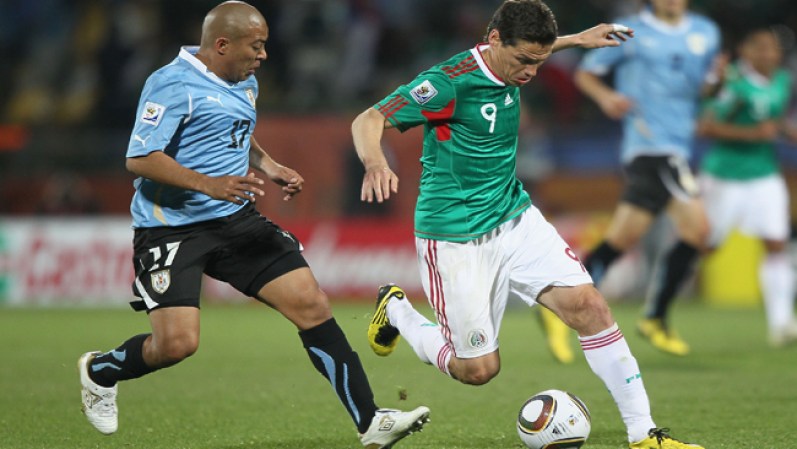 El argentino Guillermo Franco nació en Argentina, pero terminó jugando para el 'Tri'.
