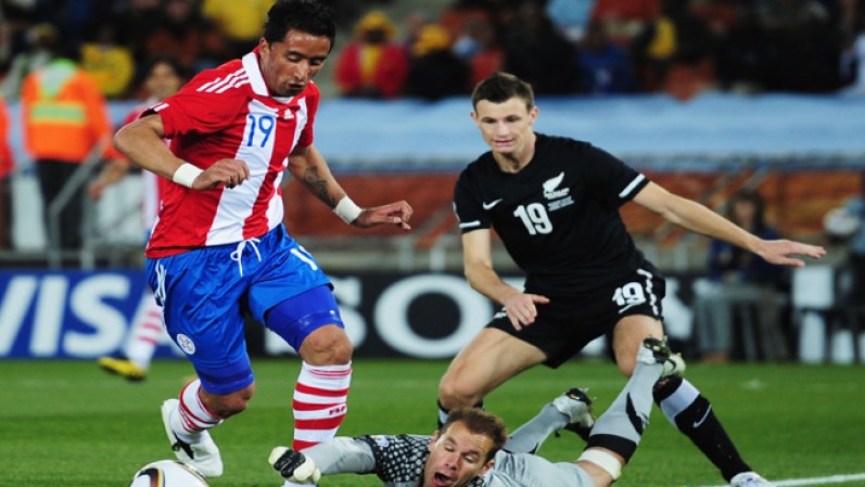 Lucas Barrios nació en Argentina, pero juega con la selección de Paraguay.