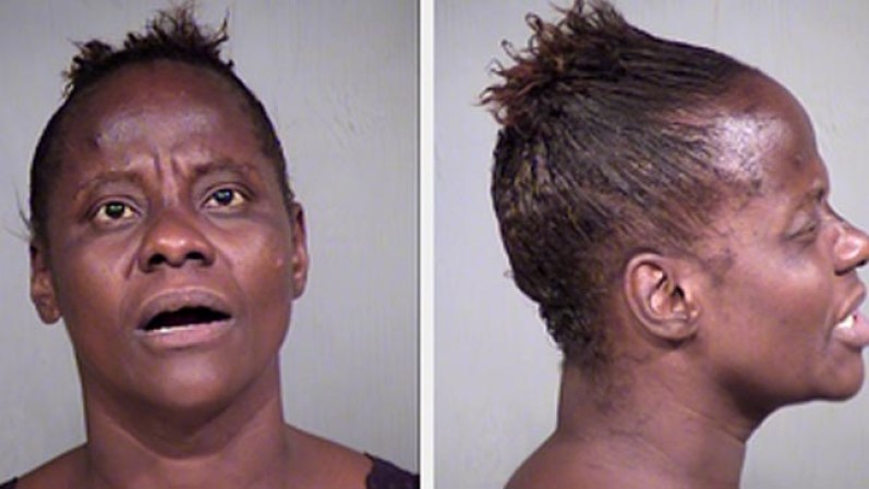Gidget Dean Phillips fue arrestada el 9/1/2013 en la región de Maricopa, Arizona por:<br /><br />Narcotic drug possess<br /><br />Fail to comply – Court Order