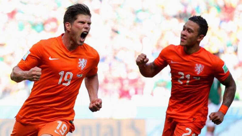 29 de junio 2014 -- Holanda anotó dos goles en los últimos minutos, incluyendo un penal en los descuentos, y derrotó el domingo 2-1 a México para avanzar a los cuartos de final de la Copa del Mundo.