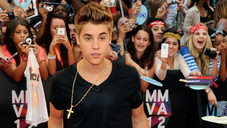 Ya sea por malinterpretaciones o a propósito, son muchas las celebridades que Twitter ha dado por muertas, y muchos son los que han estado en duelo momentáneo por estos artistas aún vivos... Justin Bieber no escapó de esa "muerte".