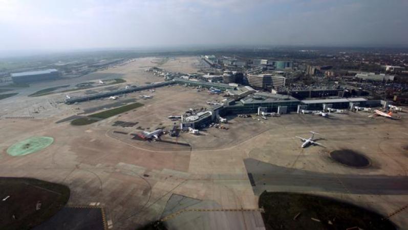 El aeropuerto de la ciudad de Manchester, en Reino Unido está en la segunda posición.