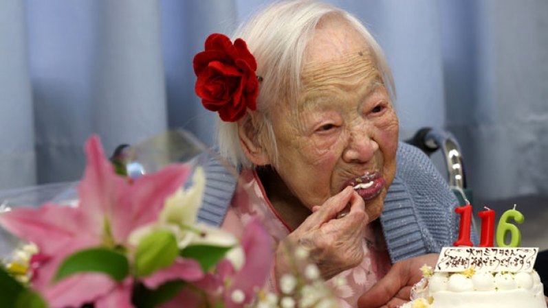Misao Okawa es japonesa y ostenta el título de ser la mujer más anciana del mundo, acaba de cumplir 116 años.