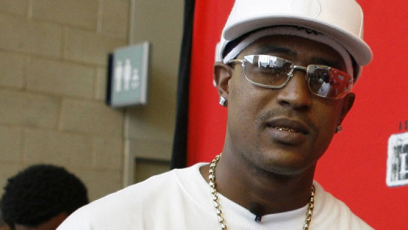 Corey “C-Murder” Miller.<br />El rapero fue hallado culpable de homicidio no premeditado por la muerte de un admirador de 16 años durante un tiroteo en un club nocturno en el 2002. Fue condenado a cadena perpetua.