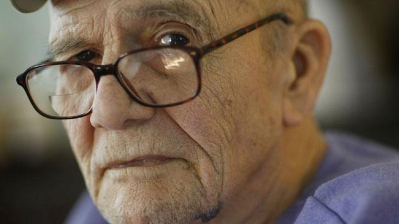 Ancianos de bajos recursos de la Florida viven preocupados por el futuro de su cuidado médico.