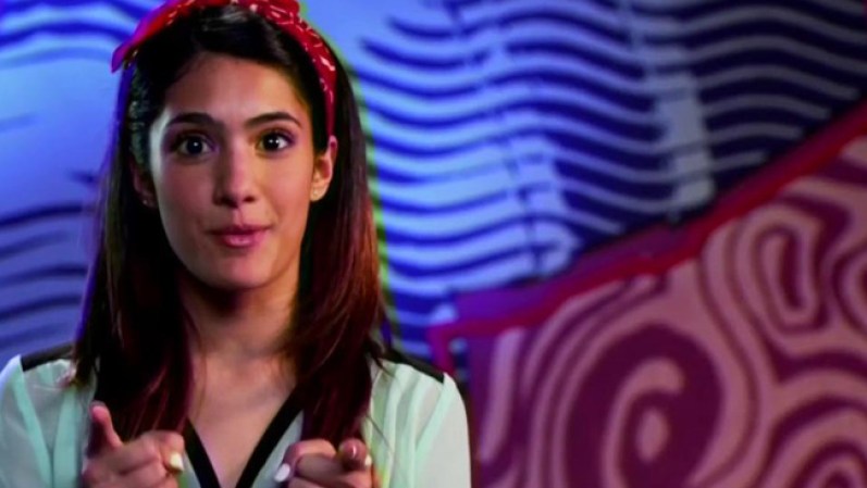 De la “isla del encanto”, Puerto Rico, vino Diedonnee Acevedo. La bellísima niña interpretó "The One that got away" pero no logró que los coaches se voltearan.