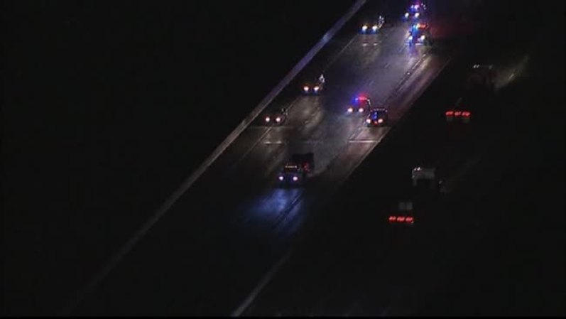 Fue ahí cuando inició la persecución policiaca en la autopista Interestatal 635, la cual duró más de dos horas.