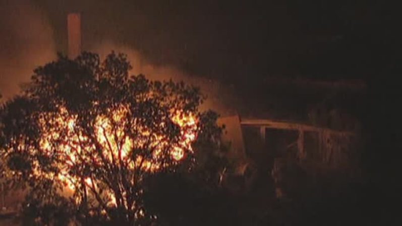 A continuación más imágenes de la terrible explosión en West, Texas.