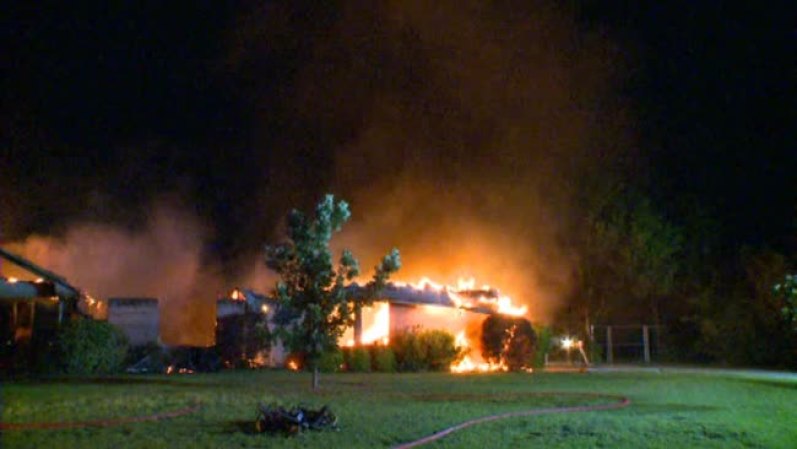 La investigación sobre qué causó este incendio sigue en marcha.
