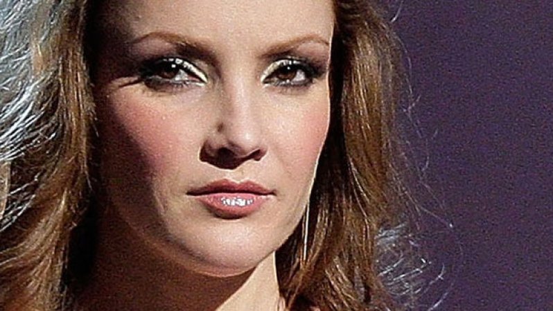 15 DE NOVIEMBRE, 2013: La actriz y bailarina mexicana Karla Álvarez, conocida especialmente por sus personajes de villana, murió a los 41 años. <br /><br /><br /><br /><br /> Muere actriz mexicana Karla Álvarez <br />