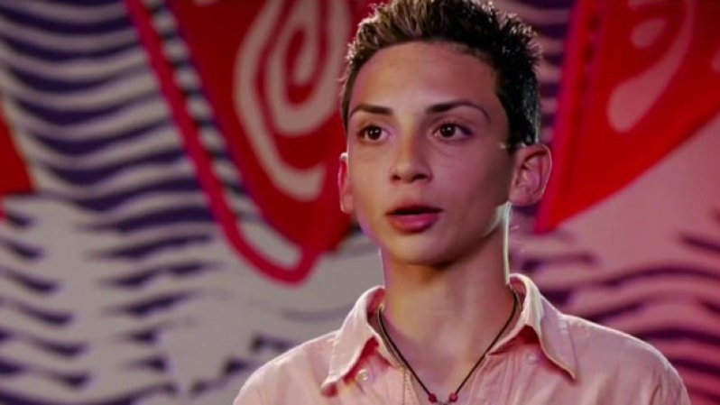 e San Juan, Puerto Rico y con 12 años, el boricua Eric Rivas cantó “Bebé Bonita” ¡y decidió formar parte del Team Tapia!