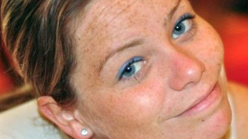 También falleció Krystle Campbell, de 29 años, recordada por sus familiares y amigos como una mujer abierta y llena de vida.
