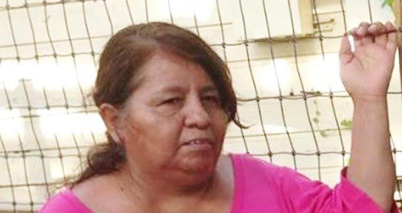 Rosa Esparza.