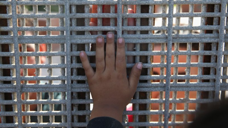 UNICEF afirma que cada año alrededor de 40,000 niños que migran hacia el norte son repatriados desde Estados Unidos a México.