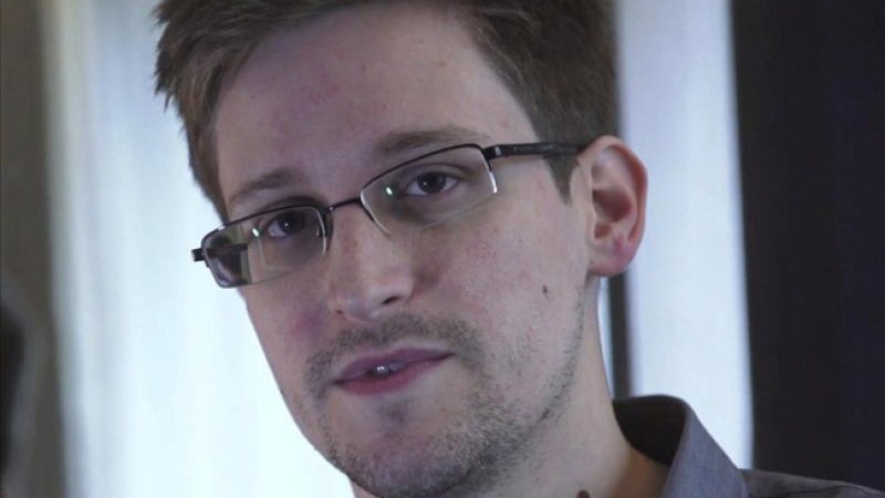 Snowden pidió asilo a 21 países