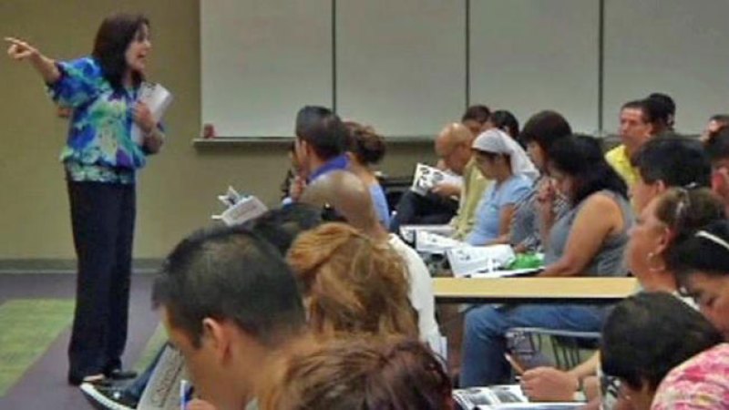 Clases de ciudadanía gratis