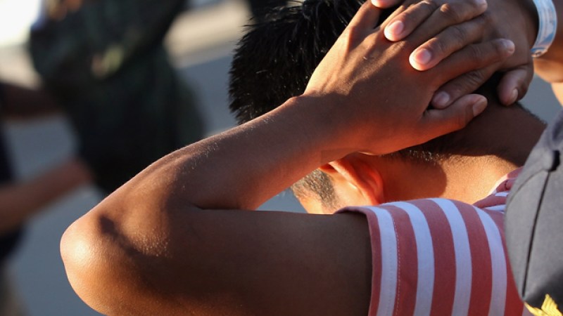 Deportados tras llamar a ambulancia
