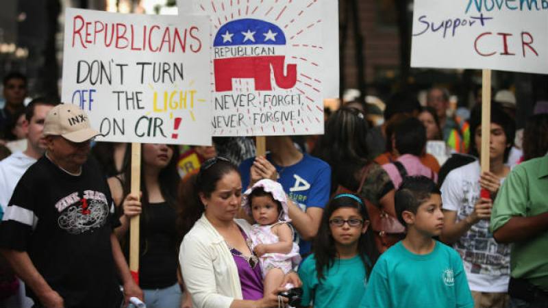 Lanzan marcha nacional pro reforma