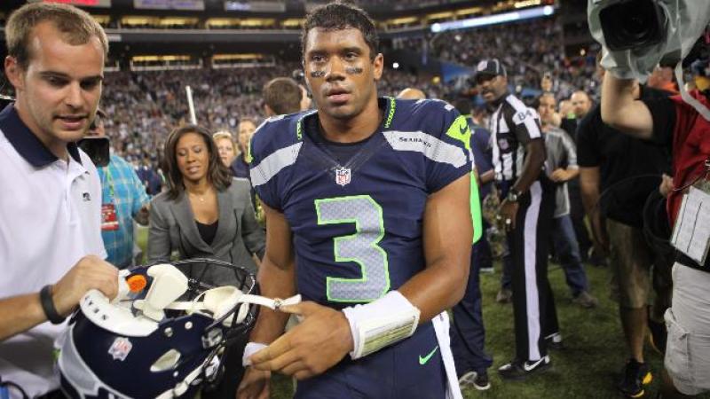 En la imagen, el mariscal de campo novato Russell Wilson.