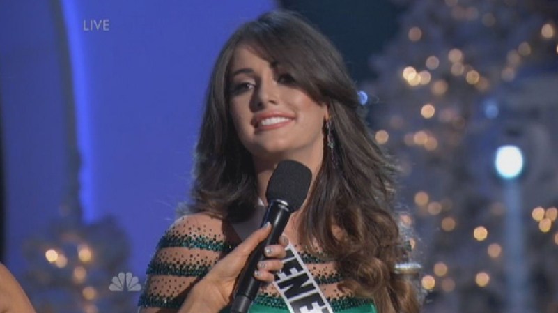A Miss Venezuela le tocó el primer turno para responder la pregunta final, sin embargo, al responder en inglés, su respuesta no fue del todo acertada.