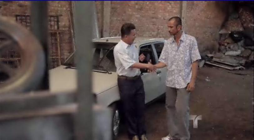 y ya tienen preparado un carro bomba para enviárselo a Escobar.