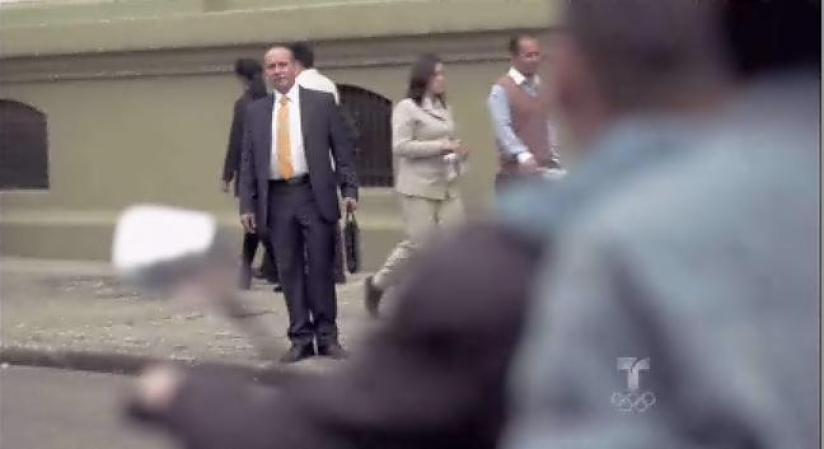Mientras que un juez que investiga la muerte del Ministro Lara y que ya tiene ubicados a los miembros del Cártel de Medellín sufre un atentado.