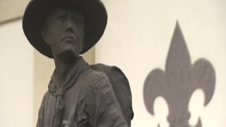 Boy Scouts Statue 052214