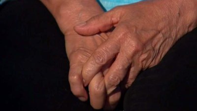 Cae en una estafa al creer nuevamente en el amor